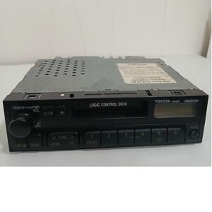 Toyota Radio Cassette Player OEM 86120-06061 Black A16409 Fujitsu Ten